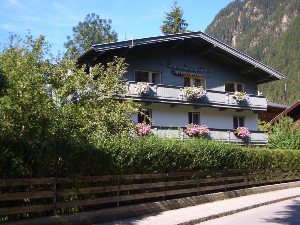 Meckyheim Apartment Mayrhofen Bagian luar foto